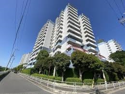 東淀川区中古マンションリバライン井高野３号棟の外観画像